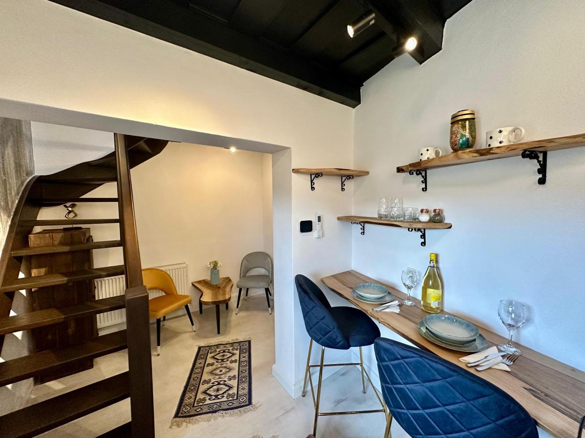 Blue House Citadel Sighisoara Apartment Ngoại thất bức ảnh
