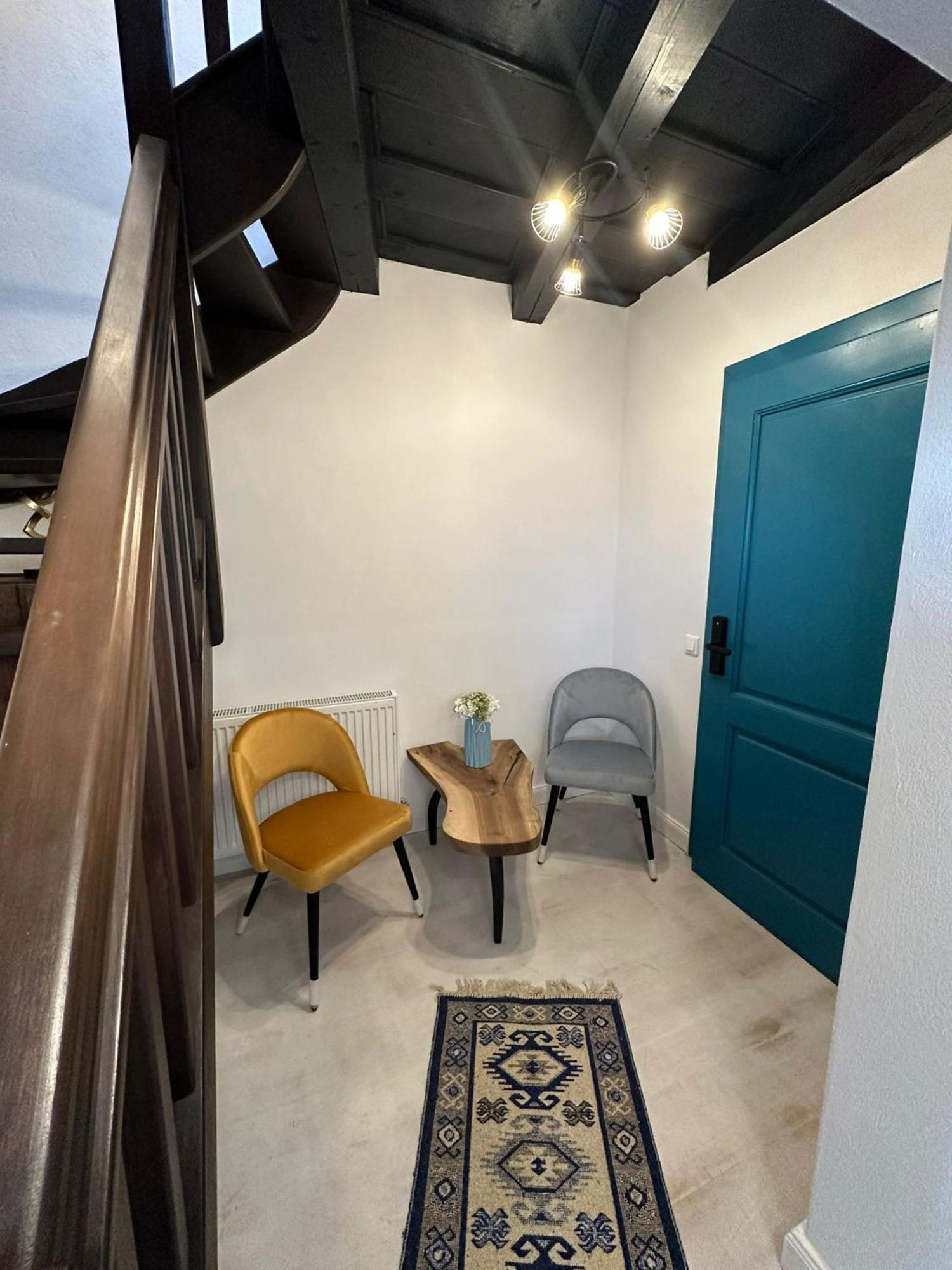 Blue House Citadel Sighisoara Apartment Ngoại thất bức ảnh