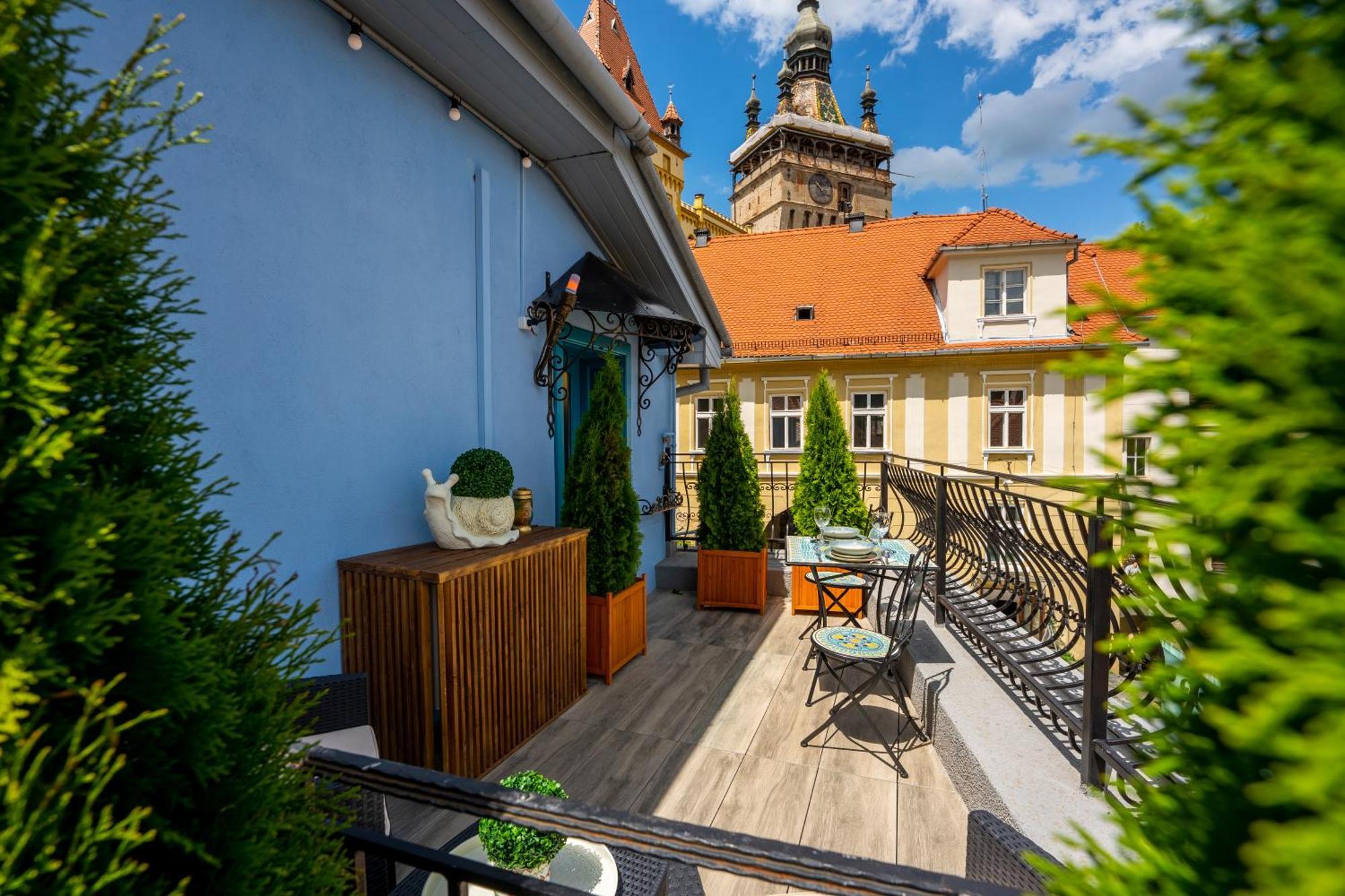 Blue House Citadel Sighisoara Apartment Ngoại thất bức ảnh