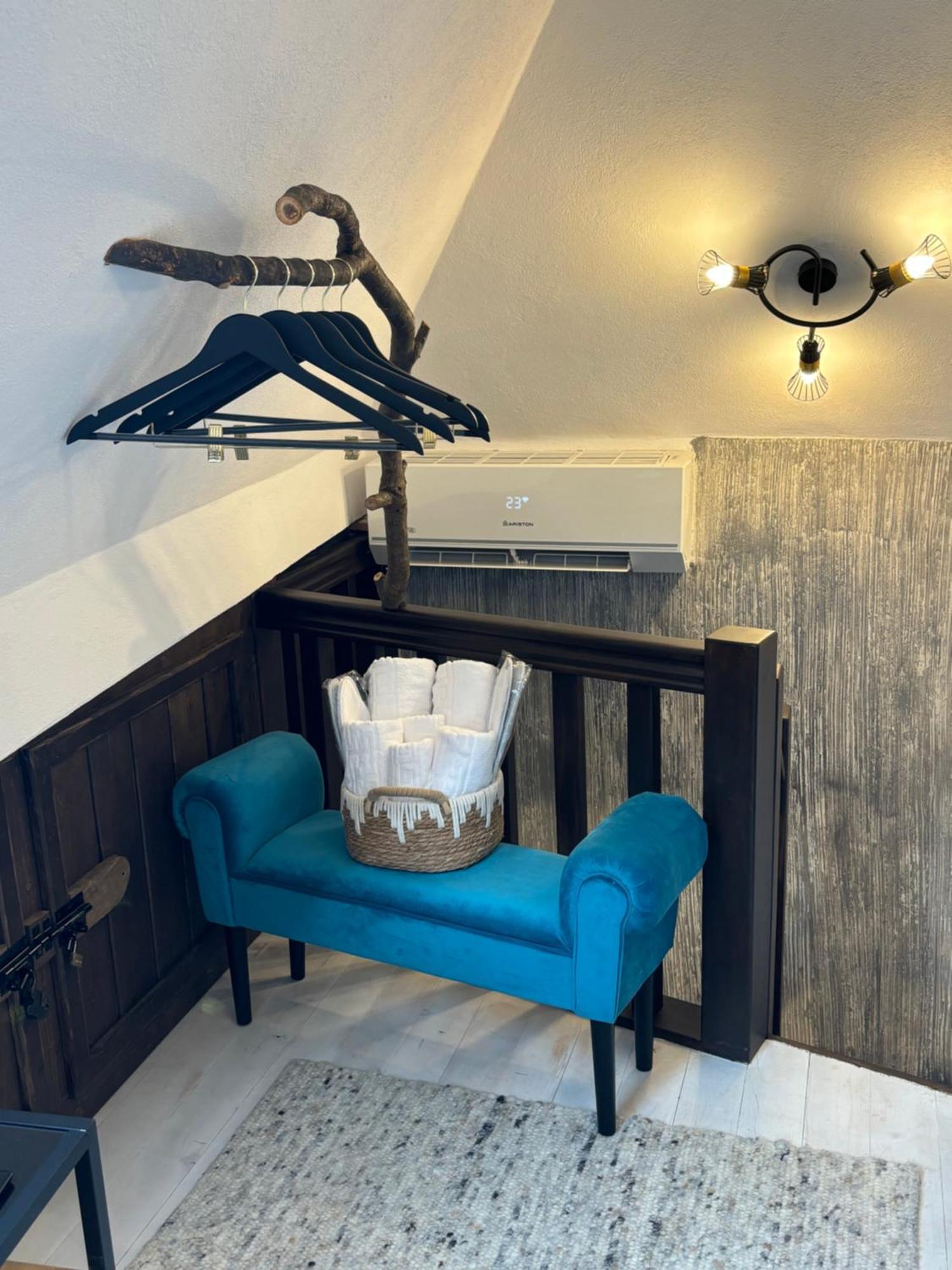 Blue House Citadel Sighisoara Apartment Ngoại thất bức ảnh