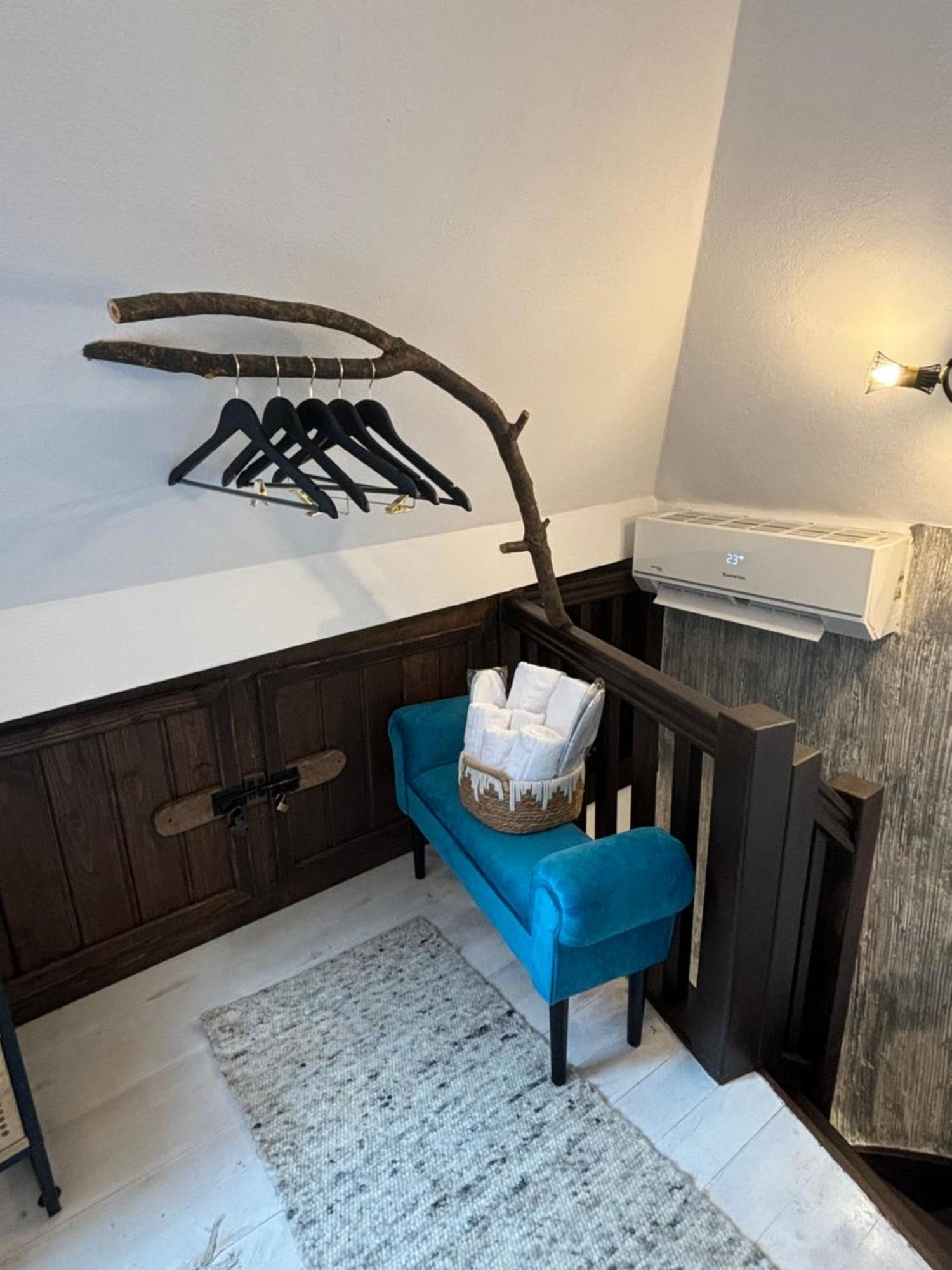 Blue House Citadel Sighisoara Apartment Ngoại thất bức ảnh